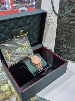 Luxury Audemars piguet (Ap watch)